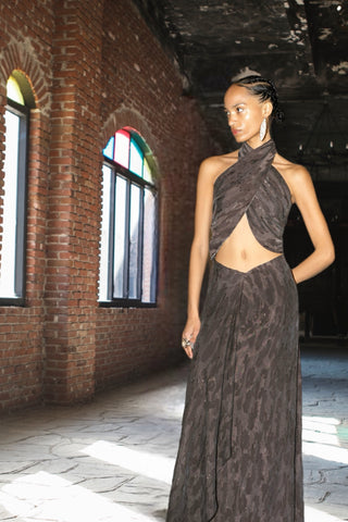 İki Taraflı Giyilen Sırt Dekolteli Büstiyer