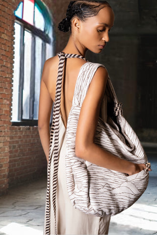 Etnik Garnili Sırt Dekolteli Ekru Tulum