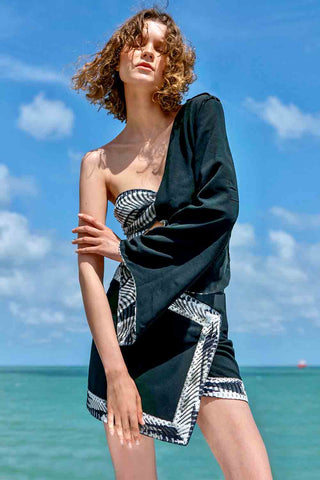 Sinem Babacan - Çift Taraflı Giyilebilen Bluz 4