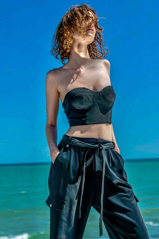 Sinem Babacan - Dar veya Boru Paça Giyilebilen Pantolon 2