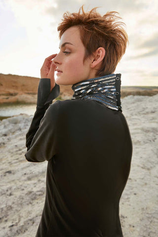 Sinem Babacan - Sırt Dekolteli Gömlek Bluz İkinci Görsel