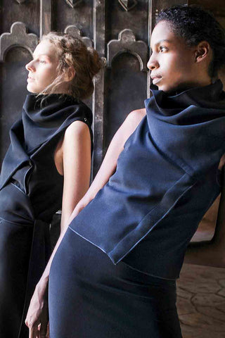 Sinem Babacan - Zayıf Gösteren Midi Etek 1