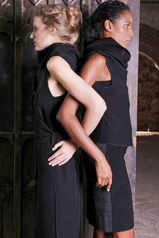 Sinem Babacan - Zayıf Gösteren Midi Etek 2