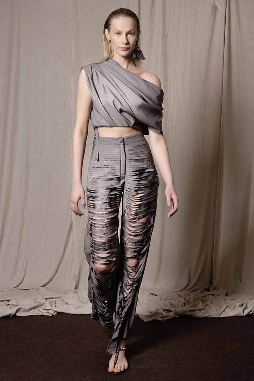Lazer Kesim Yeşil Pantolon / Sinem Babacan
